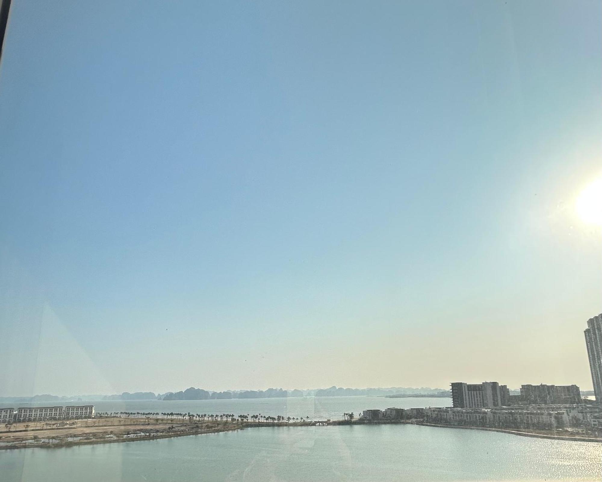 Sunday Premium Apartment Ha Long Eksteriør billede